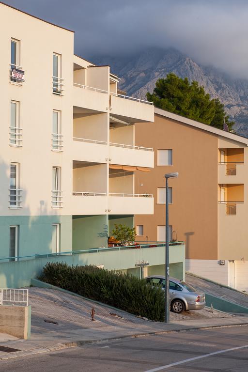 New Gallery Apartment With Beautiful View Baška Voda Eksteriør billede