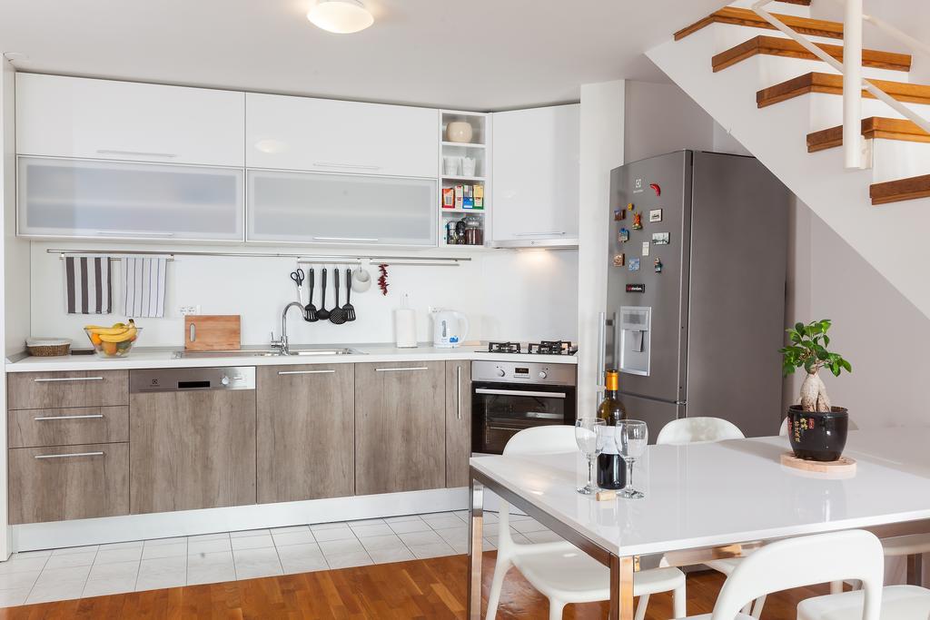 New Gallery Apartment With Beautiful View Baška Voda Eksteriør billede