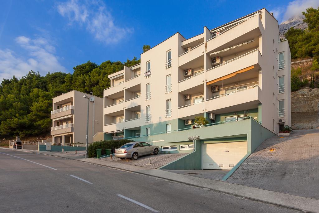 New Gallery Apartment With Beautiful View Baška Voda Eksteriør billede