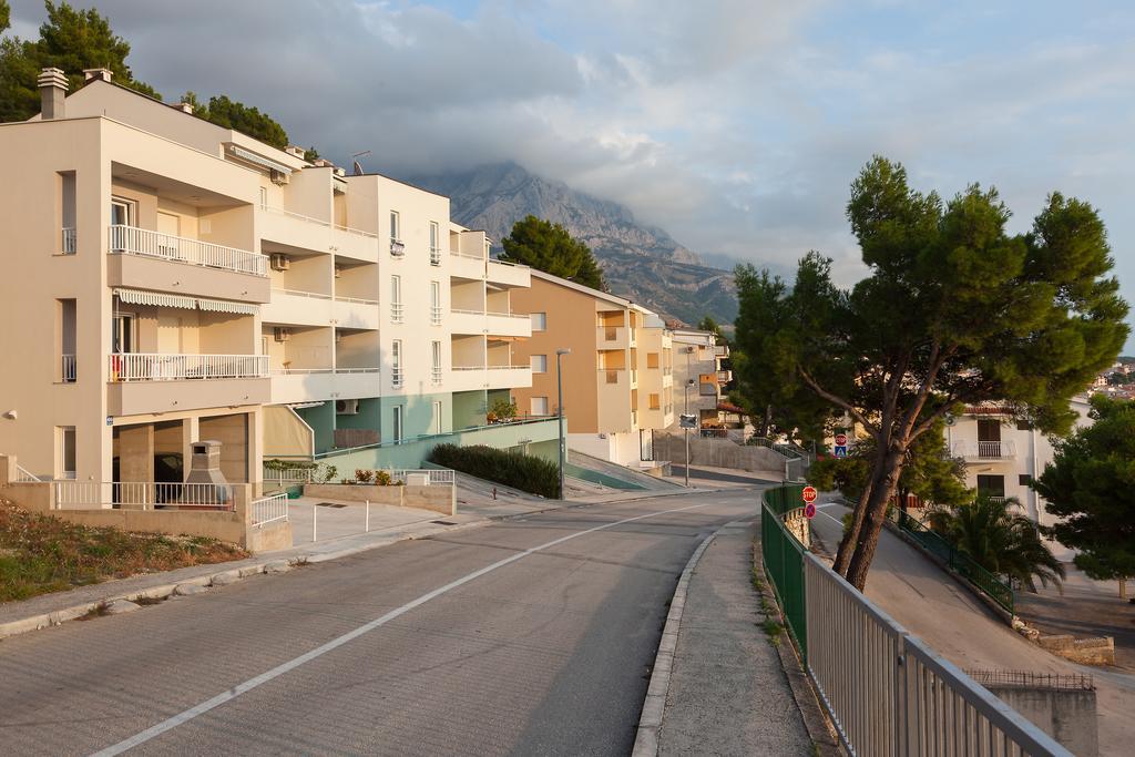 New Gallery Apartment With Beautiful View Baška Voda Eksteriør billede