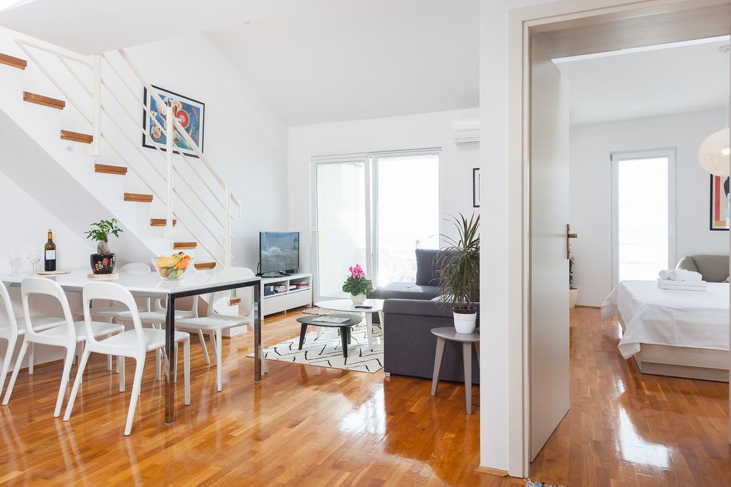 New Gallery Apartment With Beautiful View Baška Voda Eksteriør billede